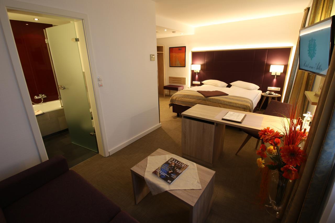 Zum Adler Hotel